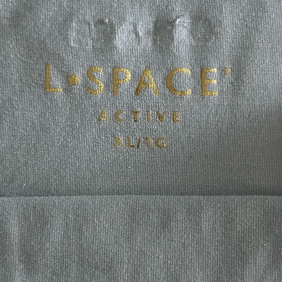 LSpace Rally Athletic Dress in Haze Built in Shorts Size XL - Picture 7 of 10